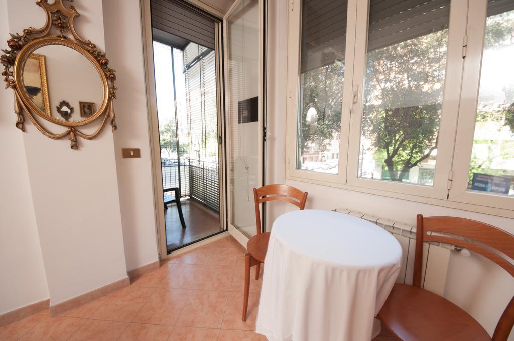 Suites Oliveri Viale Marconi Рим Экстерьер фото