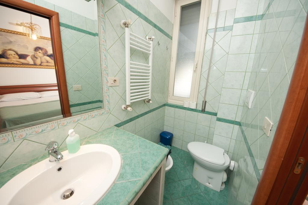 Suites Oliveri Viale Marconi Рим Экстерьер фото