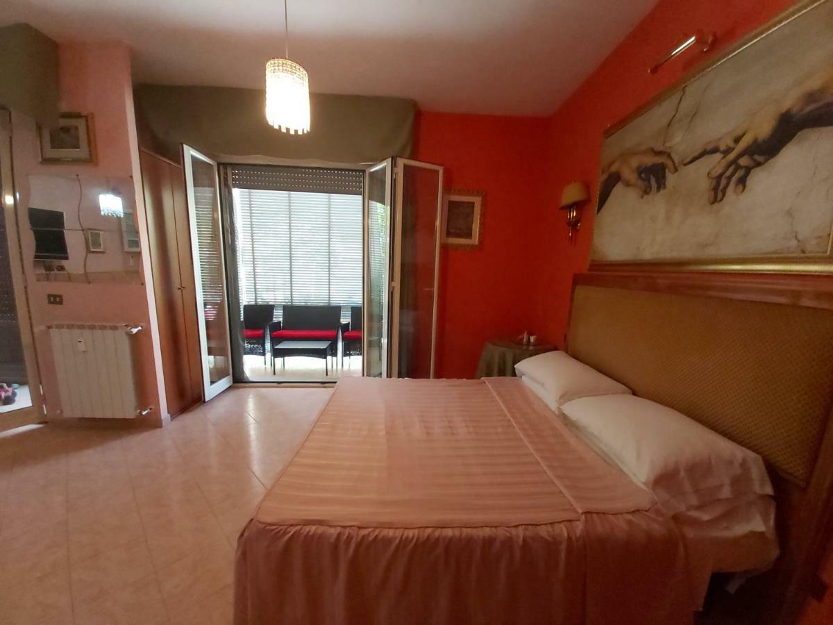 Suites Oliveri Viale Marconi Рим Экстерьер фото